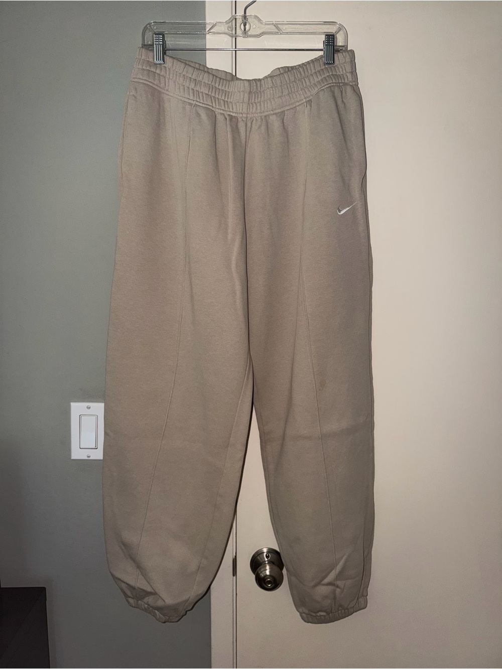 Nike Men’s Beige/Tan Fleece Joggers with Embroidered Swoosh